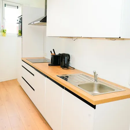 شقة Modern 1br & 1lr Next To Center خنت